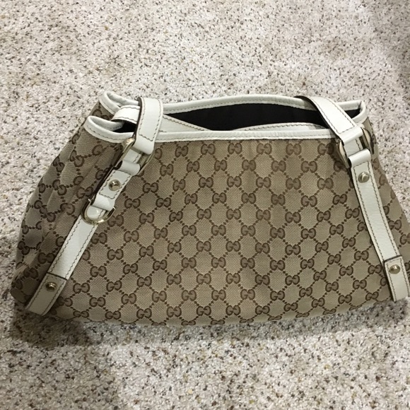 Handbags - Traded for Mika only ❤️